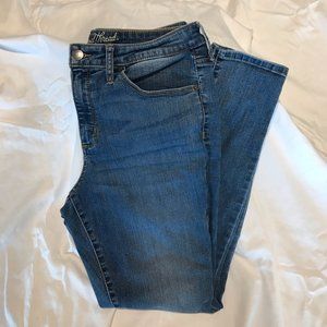 Universal Thread Jeans